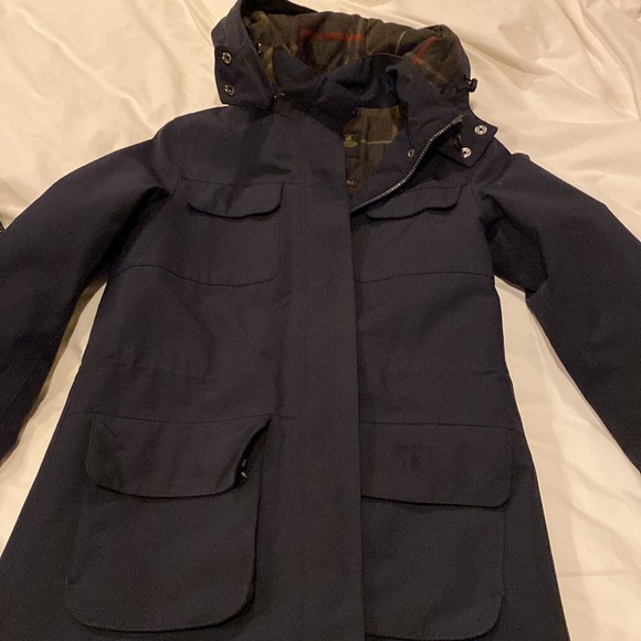 Barbour Navy Winter Coat. EUC size 6 - Picture 5 of 5